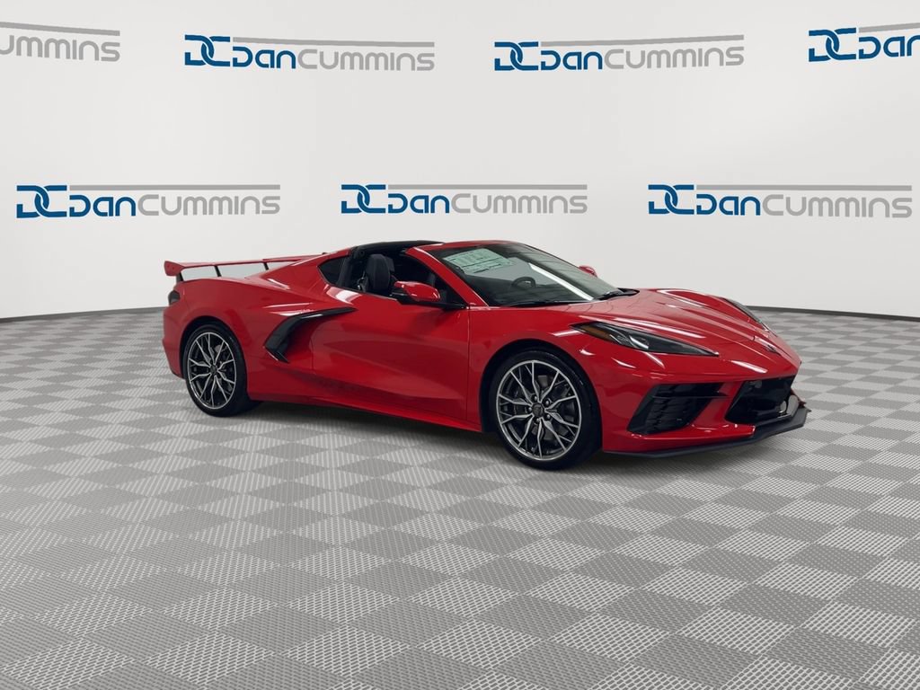 New 2027 Chevrolet Corvette Stingray Coupe w/ Z51 Performance Package RWD image 2