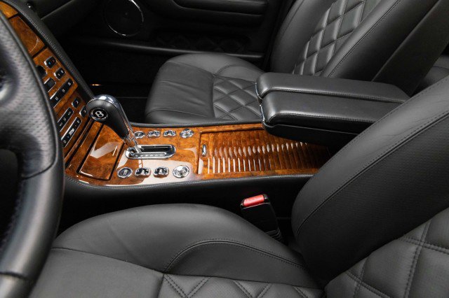 Used 2005 Bentley Arnage T image 24