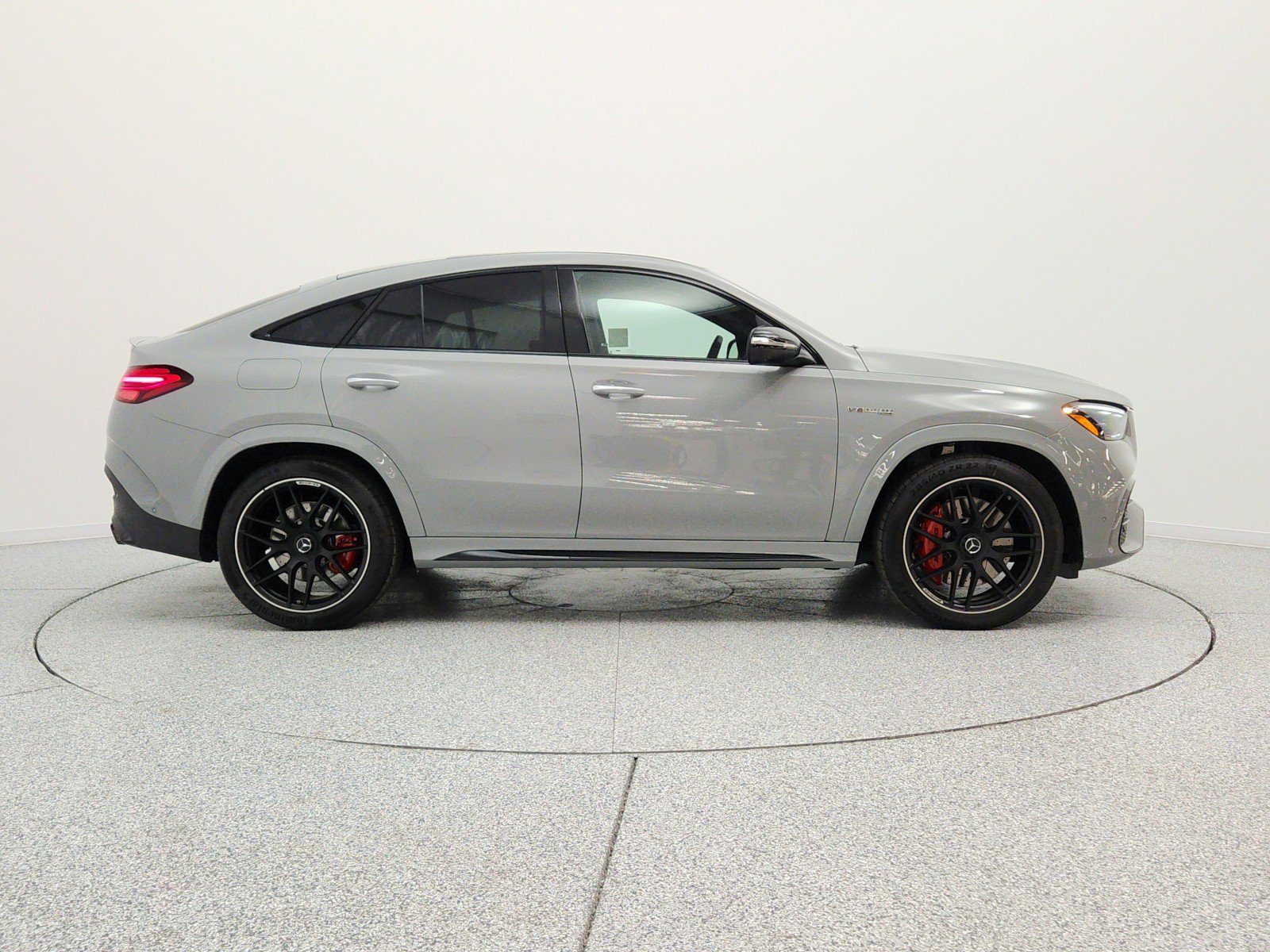 New 2026 Mercedes-Benz GLE 63 AMG S image 4