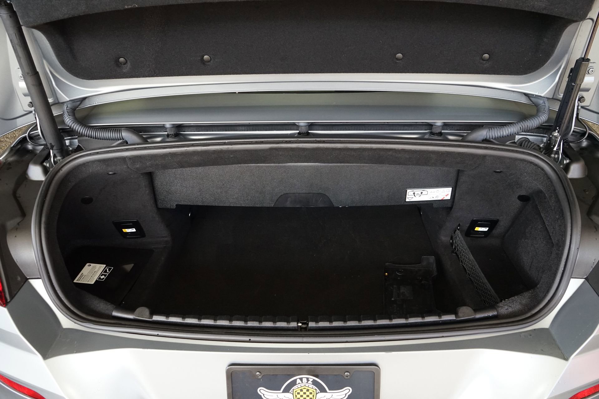 Used 2023 BMW M850i xDrive Convertible image 24