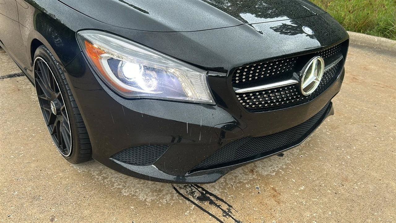 Used 2014 Mercedes-Benz CLA 250 image 2