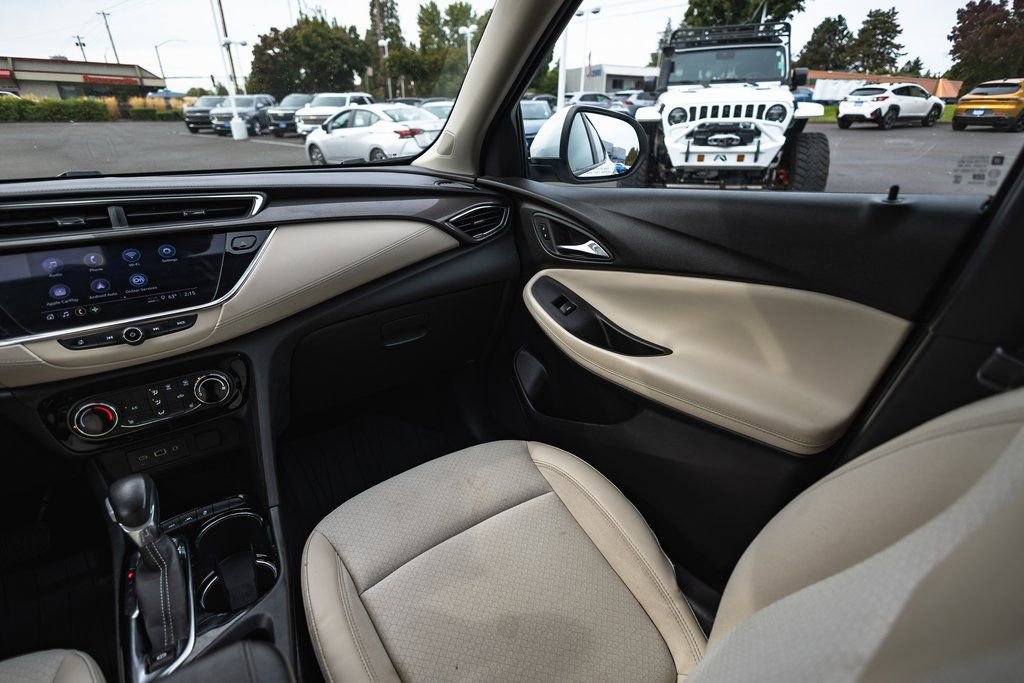 Used 2023 Buick Encore GX Preferred w/ Cold Weather Comfort Package image 15