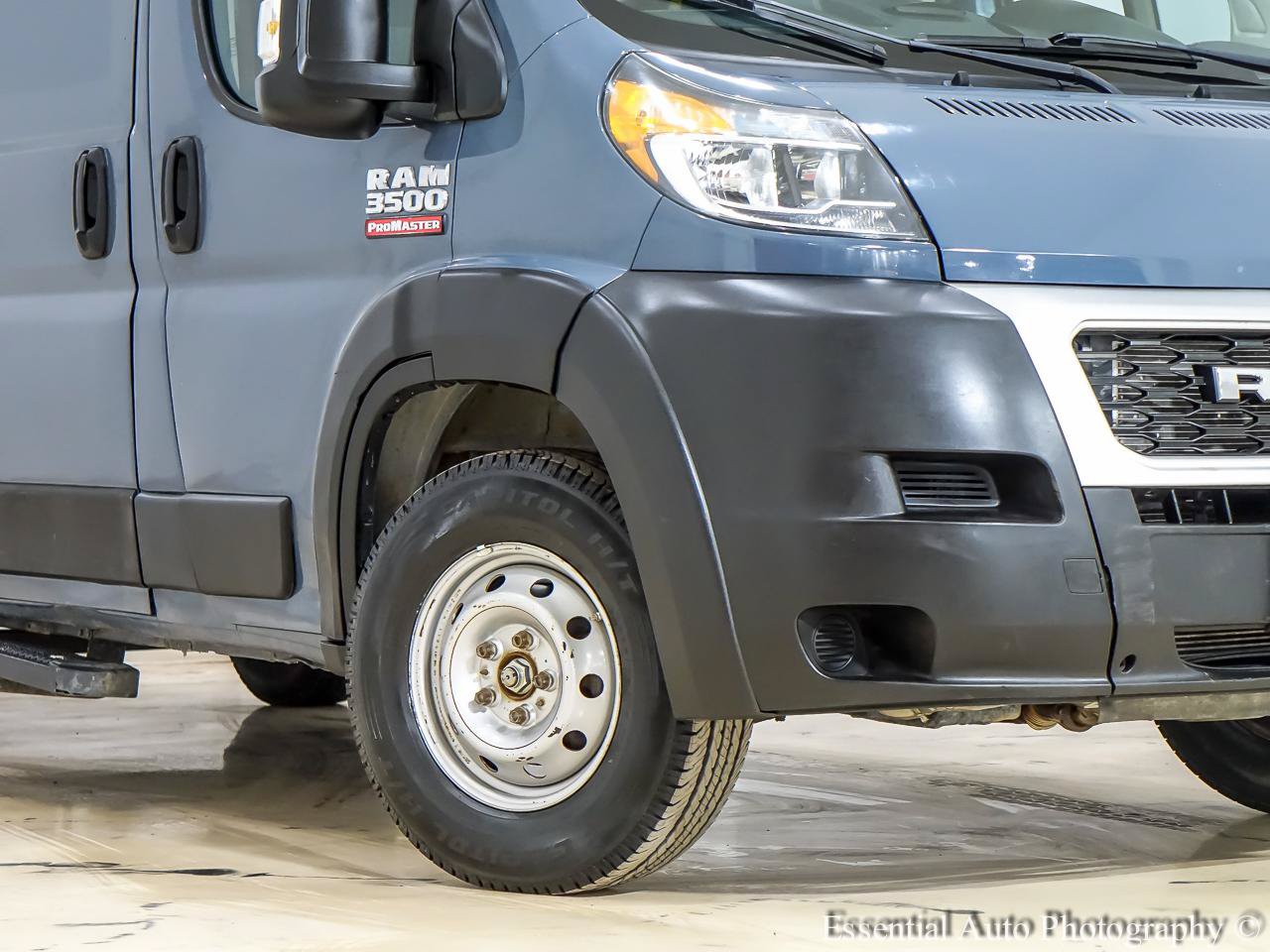 Used 2020 RAM ProMaster 3500 FWD image 3