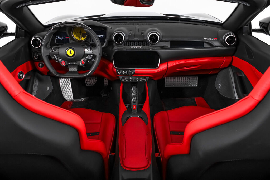 Certified 2023 Ferrari Portofino M image 34