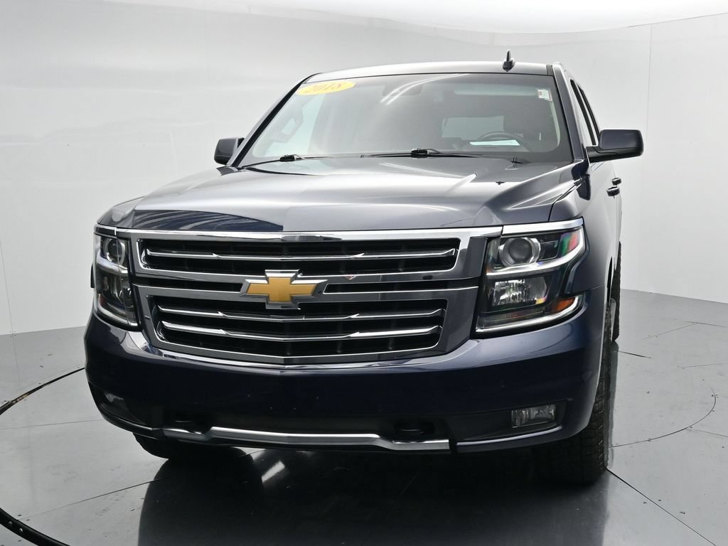 Used 2018 Chevrolet Tahoe LT w/ Luxury Package AWD/4WD image 3