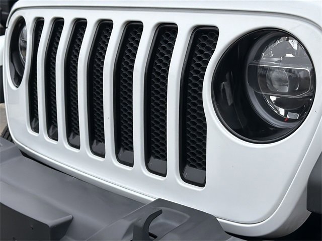 Used 2022 Jeep Wrangler Unlimited Sahara image 16