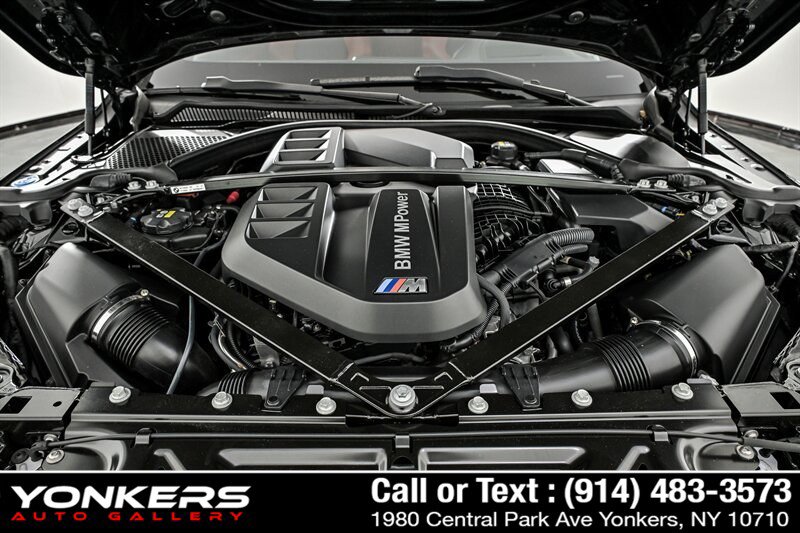 Used 2022 BMW M4 xDrive Competition w/ M Carbon Exterior Package AWD/4WD image 10