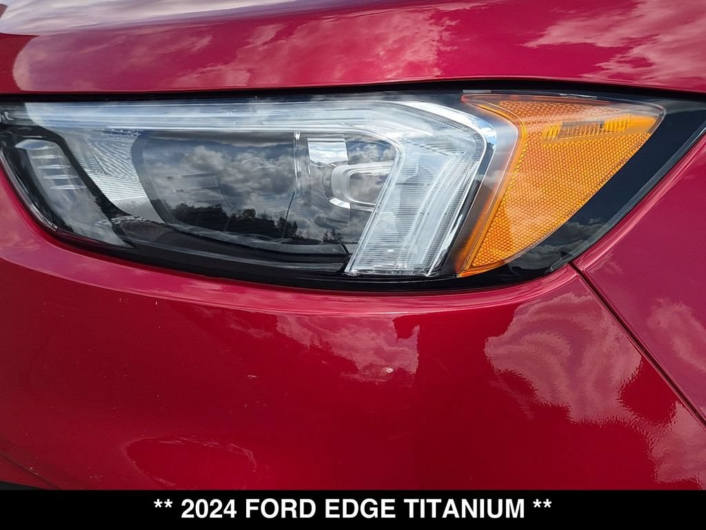 Used 2024 Ford Edge Titanium AWD/4WD image 15