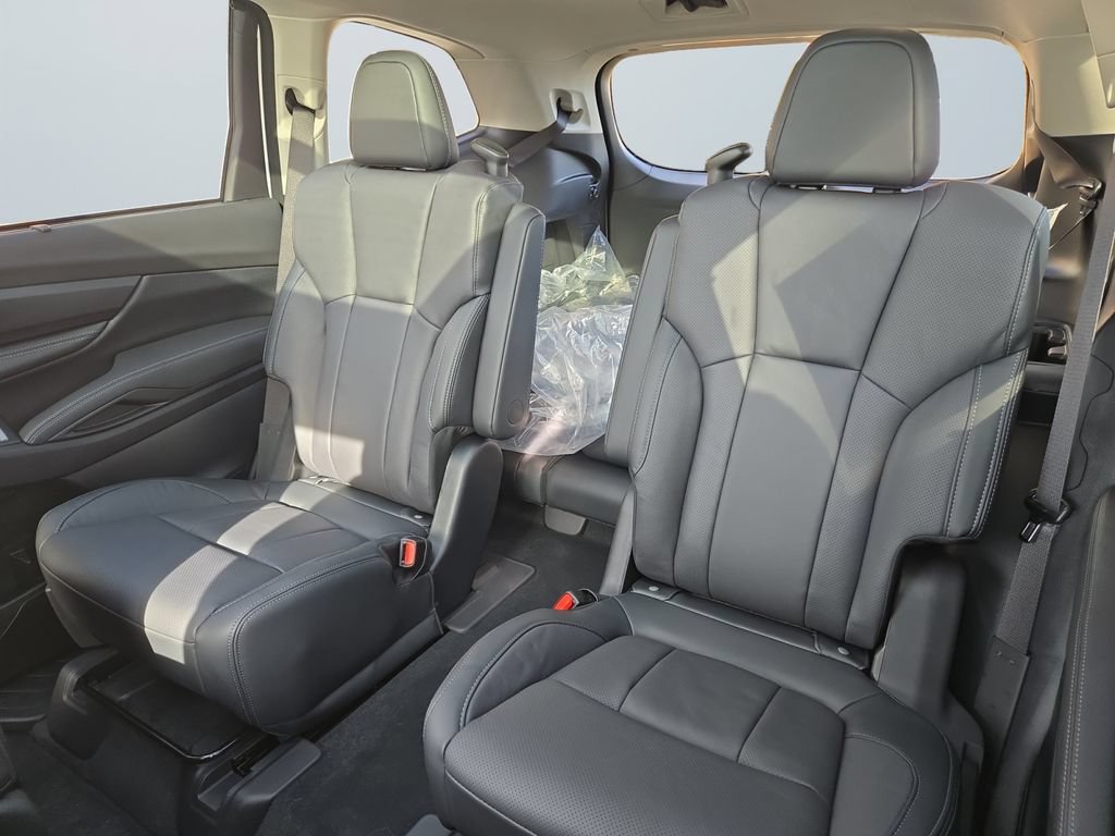 Certified 2026 Subaru Ascent Limited AWD/4WD image 13