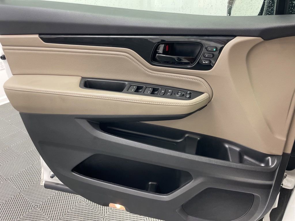Used 2021 Honda Odyssey Elite image 26