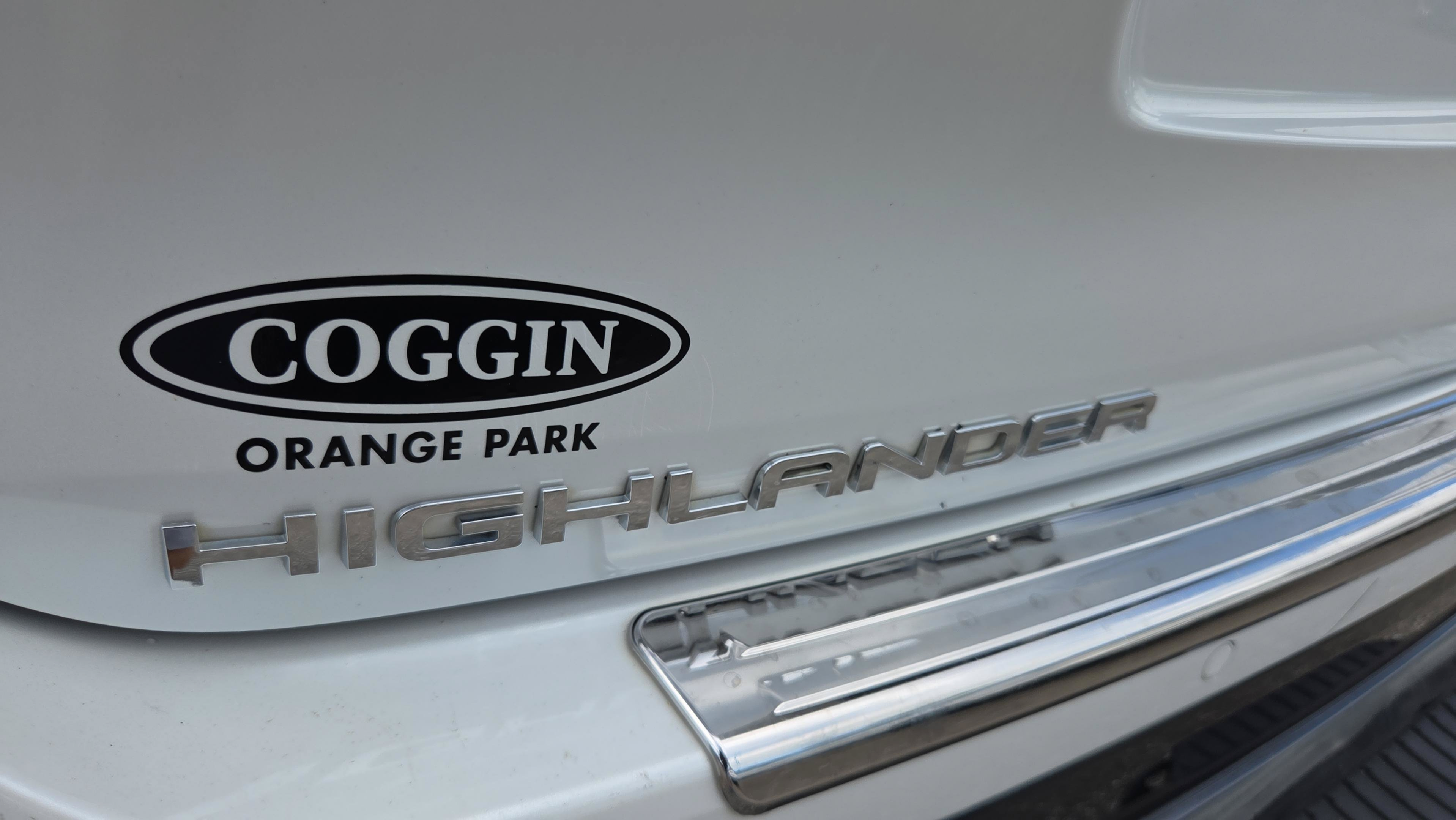 Used 2023 Toyota Highlander Limited AWD/4WD image 33