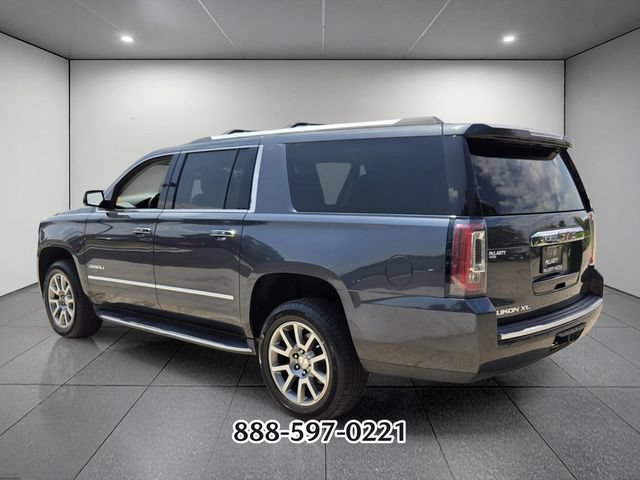 Used 2019 GMC Yukon XL Denali AWD/4WD image 3