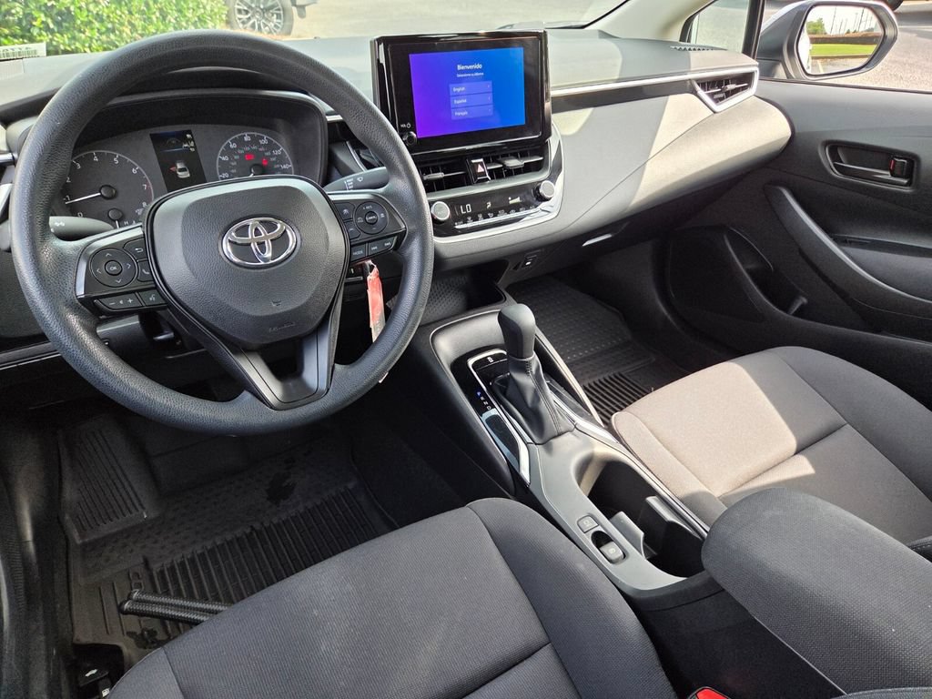 Used 2023 Toyota Corolla LE FWD image 8