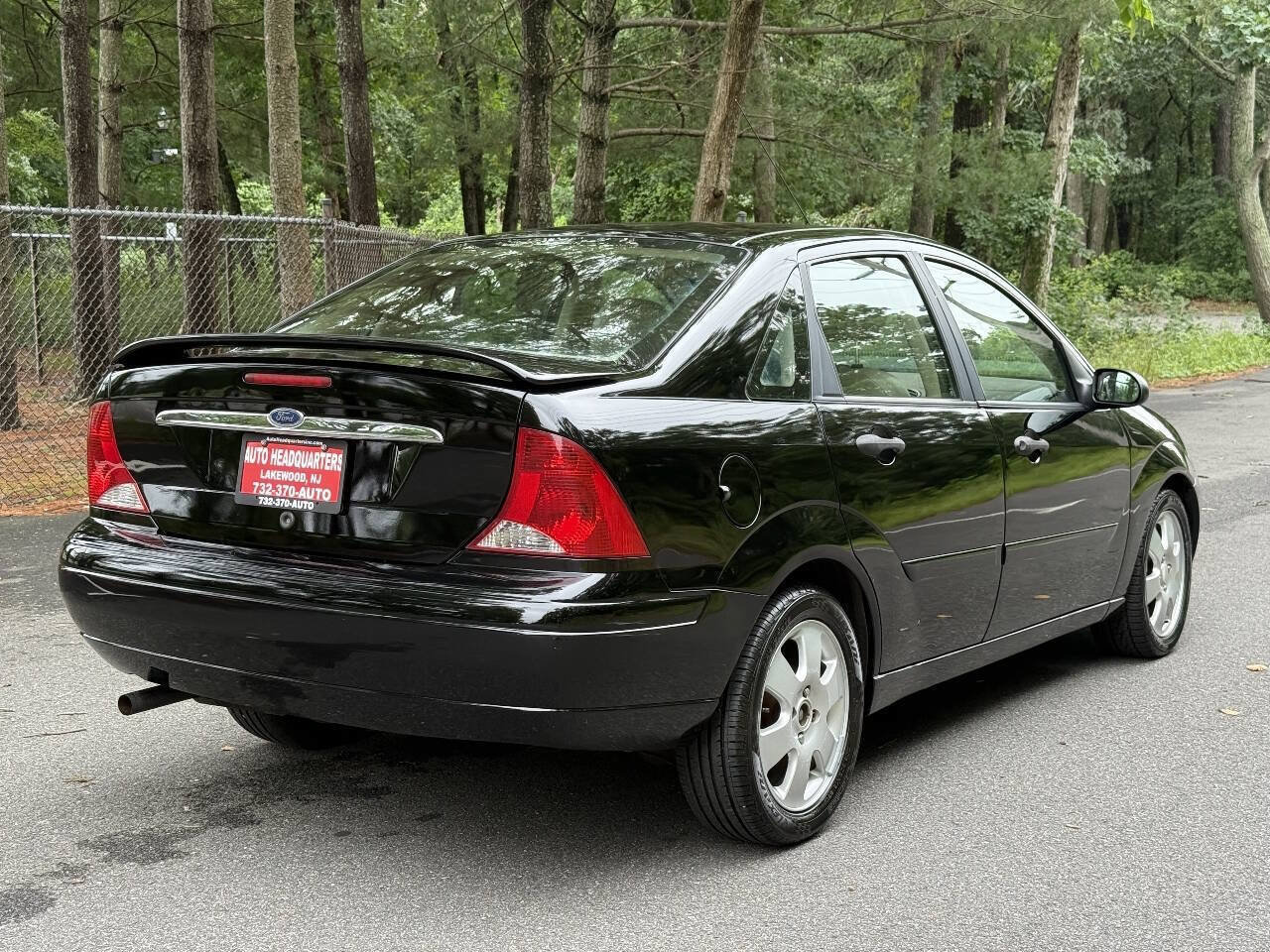 Used 2002 Ford Focus ZTS FWD image 5