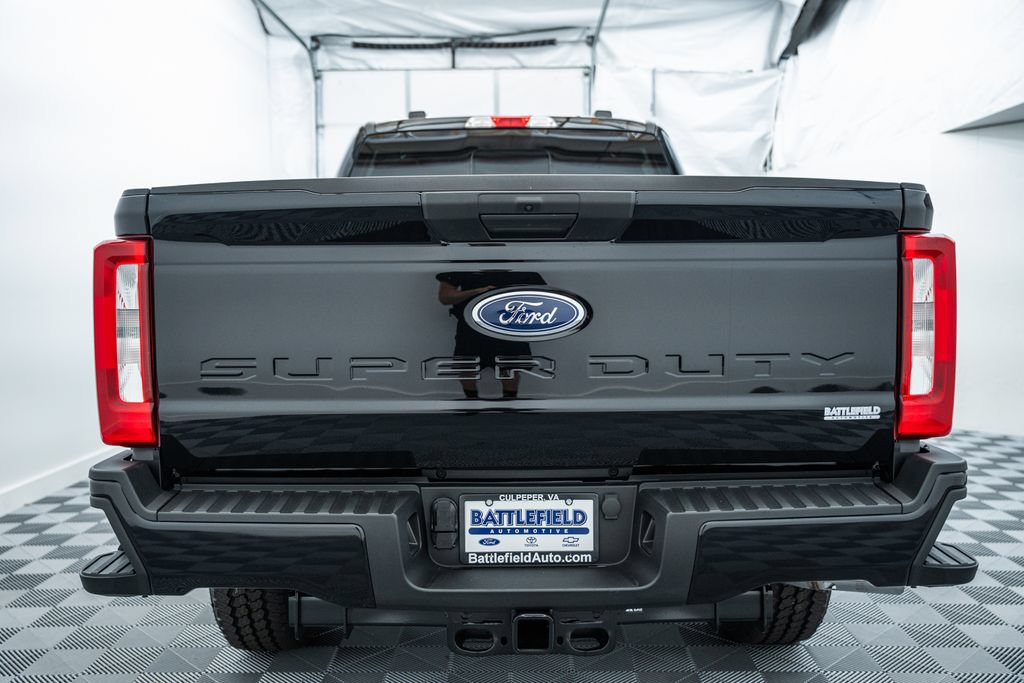 New 2026 Ford F250 XL w/ STX Appearance Package AWD/4WD image 7