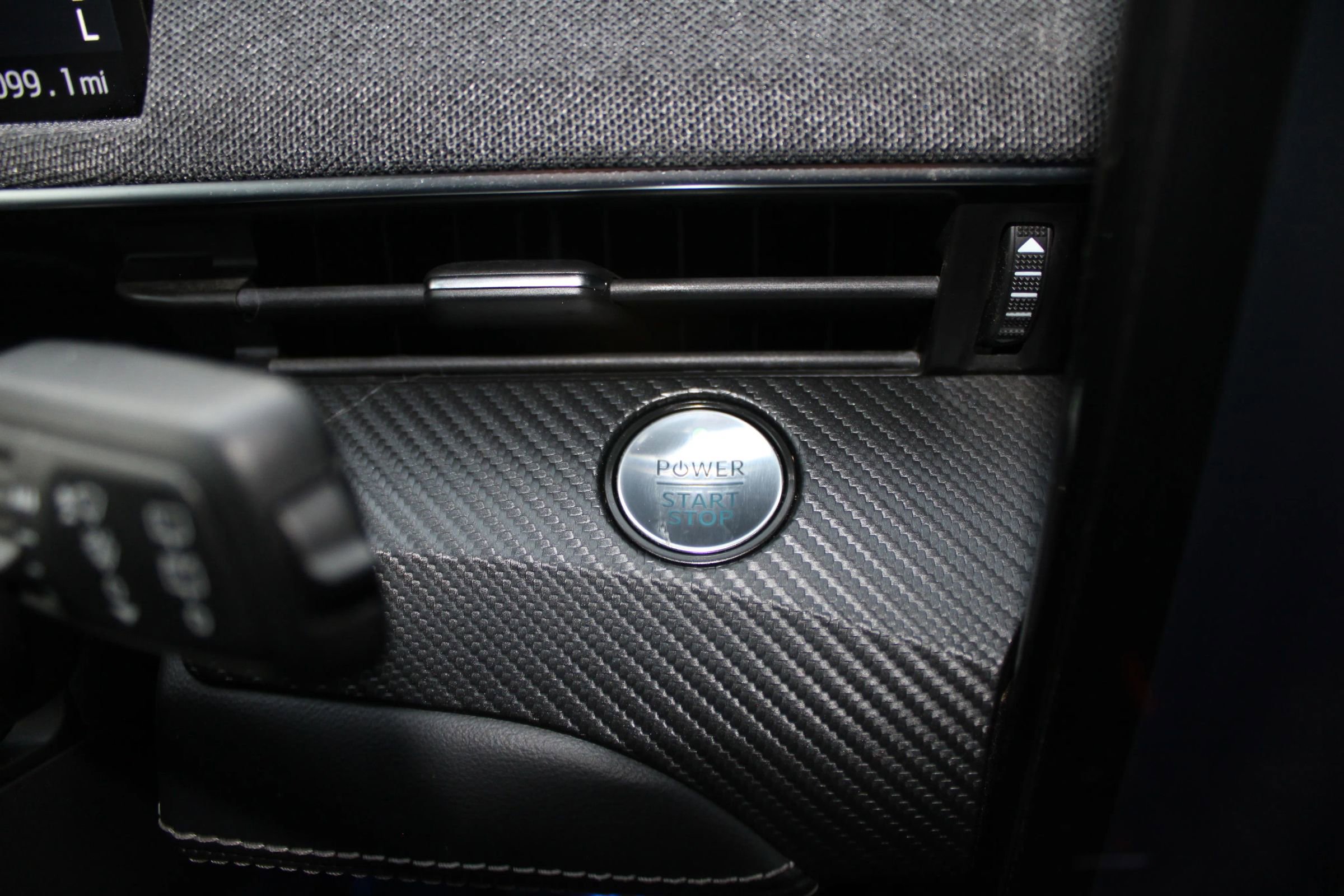 Used 2021 Ford Mustang Mach-E Premium image 17