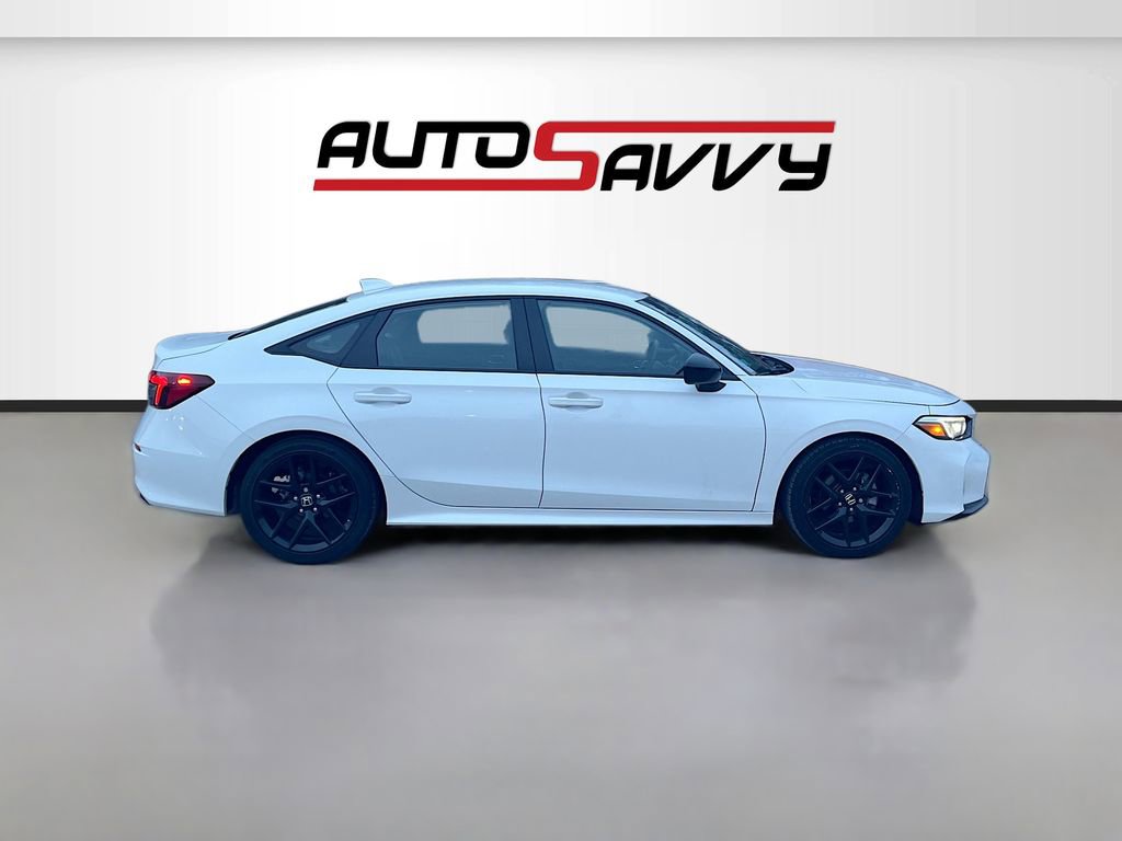 Used 2025 Honda Civic Sport image 8