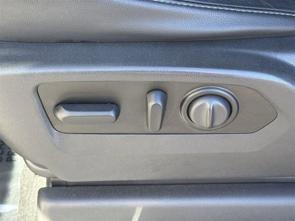 Used 2019 Chevrolet Silverado 1500 RST w/ All-Star Edition image 22