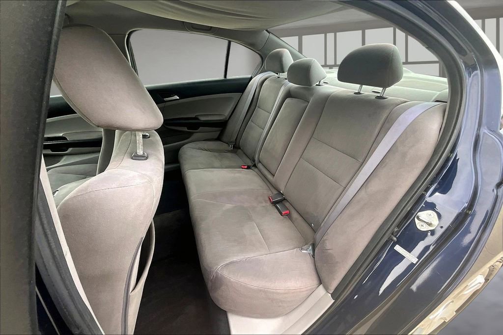Used 2011 Honda Accord LX image 25