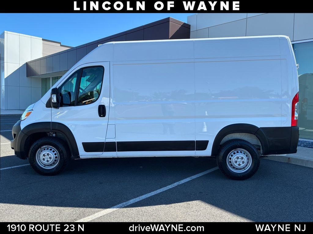 Used 2024 RAM ProMaster 2500 w/ Convenience Group FWD video 2