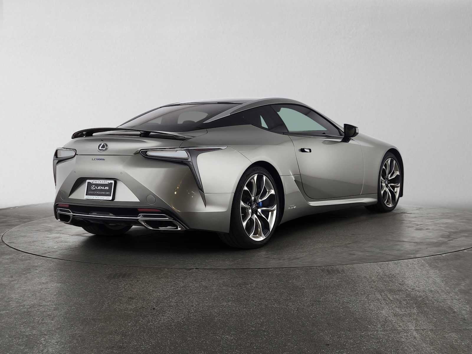 Used 2018 Lexus LC 500h w/ Performance Package RWD image 3
