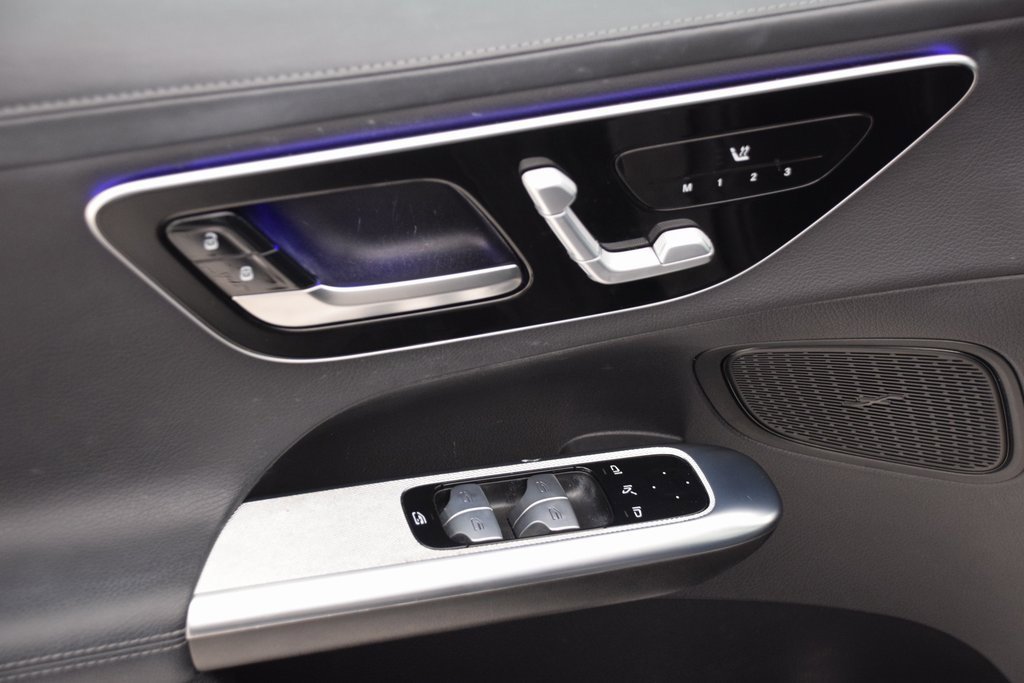 Used 2023 Mercedes-Benz GLC 300 image 22