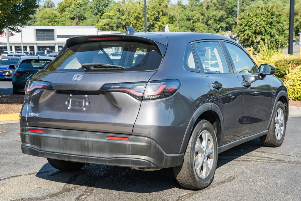 Certified 2024 Honda HR-V LX image 4