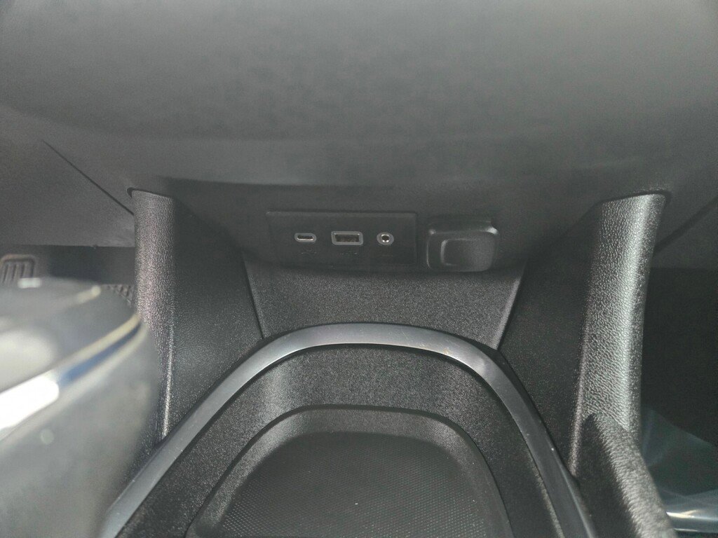 Used 2019 Chevrolet Malibu LT image 18