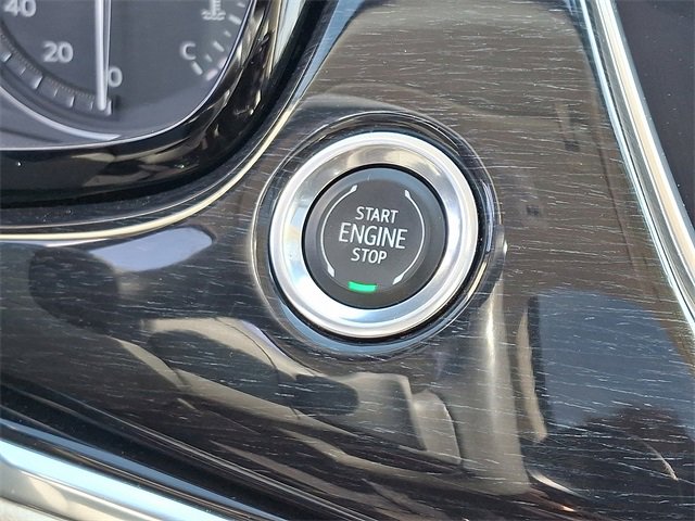 Used 2020 Cadillac XT6 Premium Luxury image 23