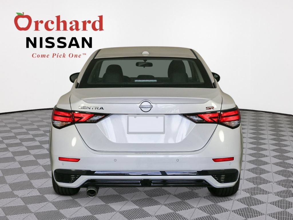 New 2025 Nissan Sentra SR w/ SR Premium Package FWD image 3