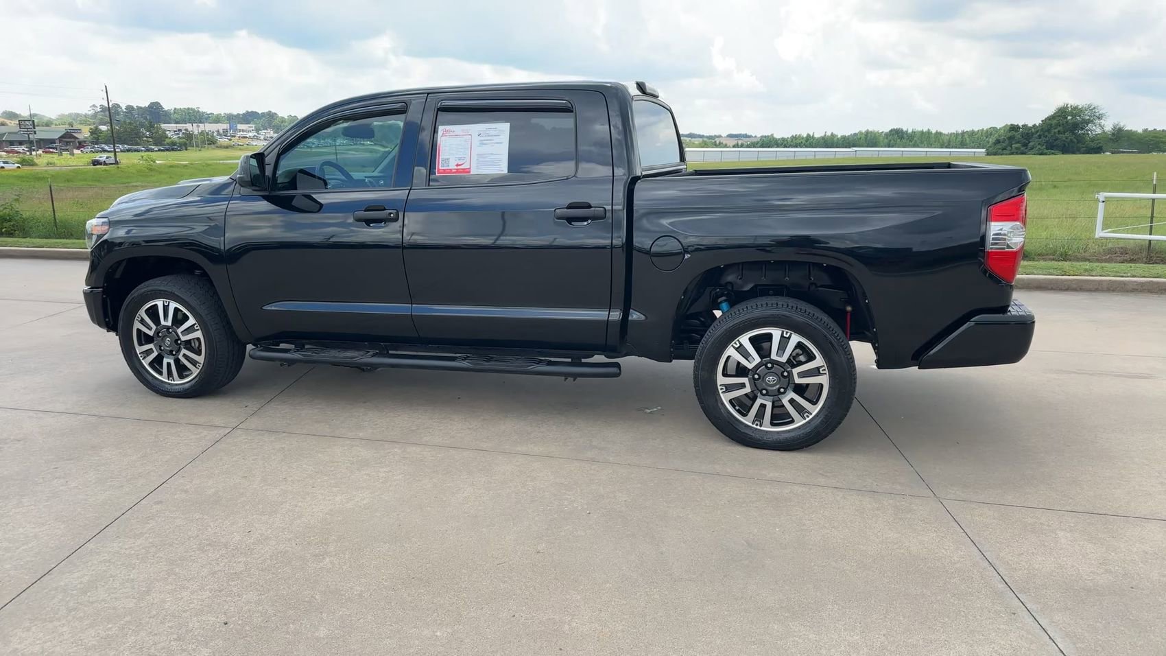 Used 2019 Toyota Tundra SR5 w/ TRD Sport Package AWD/4WD image 5
