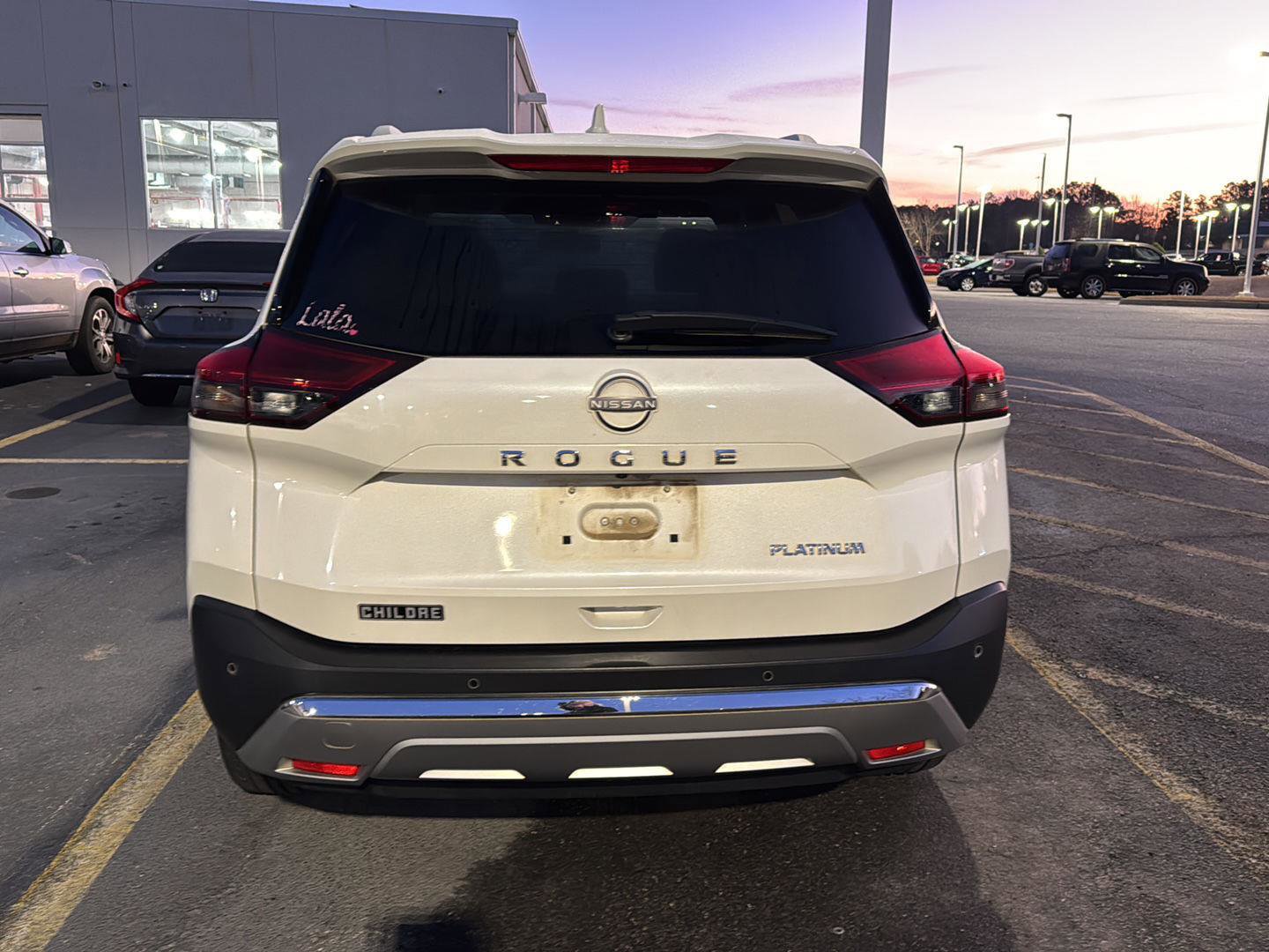 Used 2023 Nissan Rogue Platinum w/ Platinum Premium Package image 6