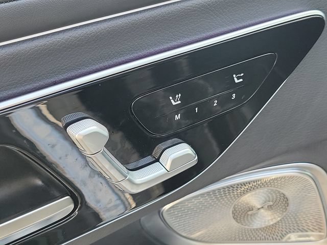 Used 2025 Mercedes-Benz CLE 300 4MATIC Cabriolet image 21