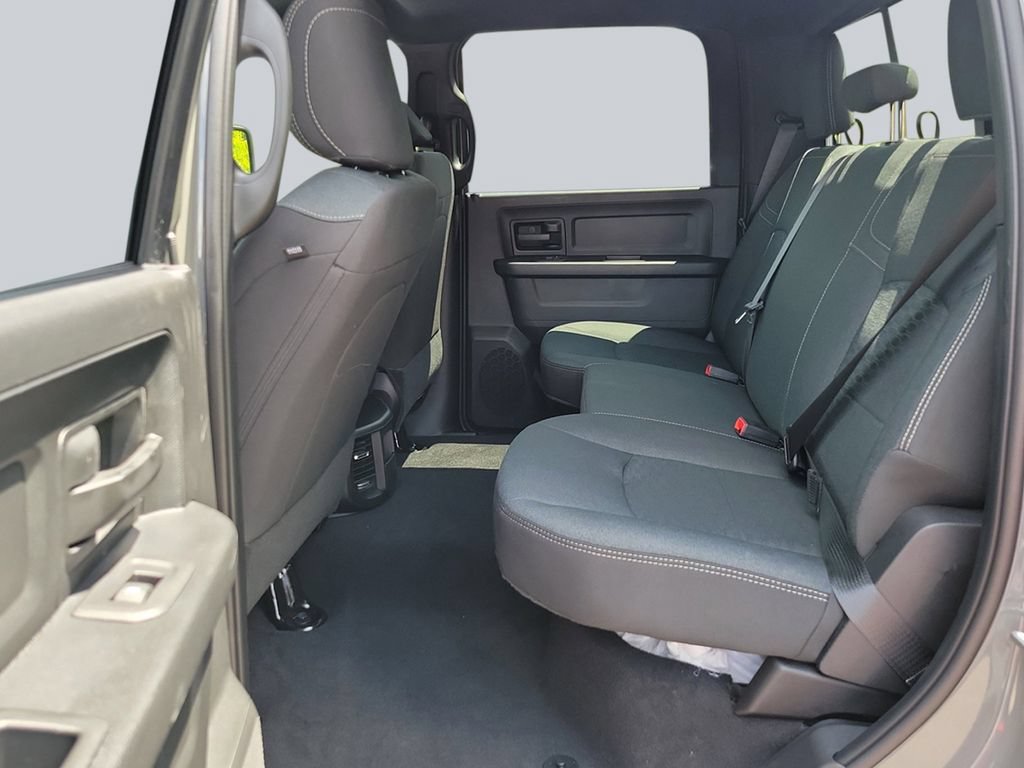 New 2026 RAM 2500 Warlock AWD/4WD image 16