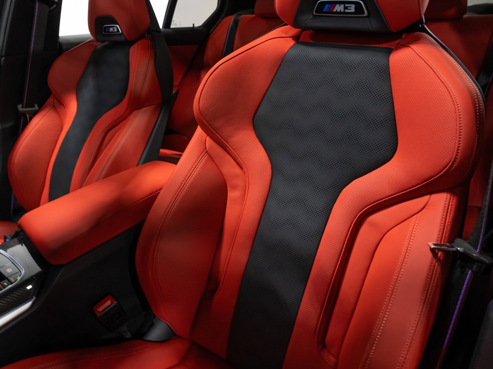 Used 2025 BMW M3 Competition w/ M Carbon Exterior Package image 41