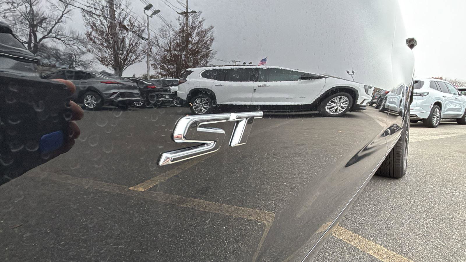 New 2026 Buick Enclave Sport Touring w/ Power Package image 9