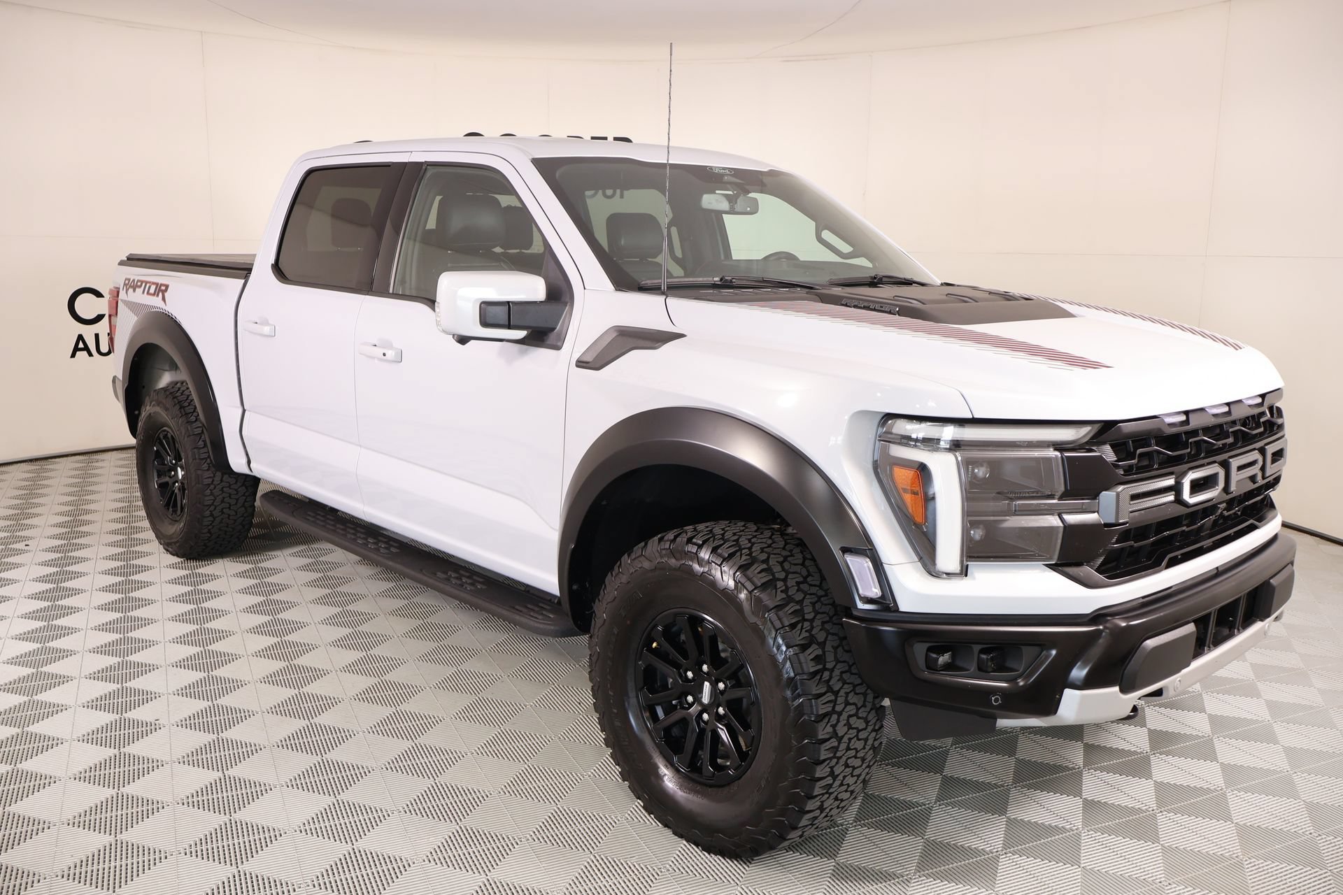 Used 2025 Ford F150 Raptor AWD/4WD image 1