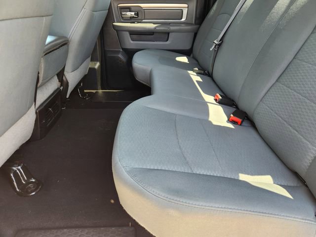Used 2019 RAM 1500 Classic SLT RWD image 29