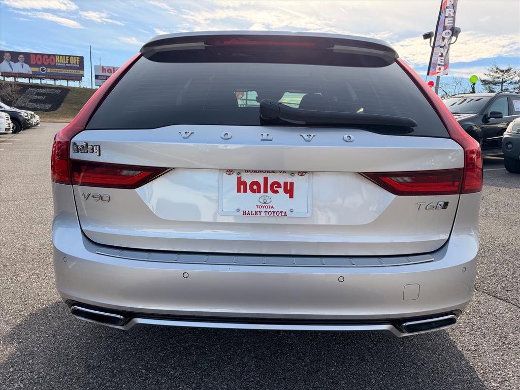 Used 2019 Volvo V90 T6 R-Design w/ Advanced Package image 4