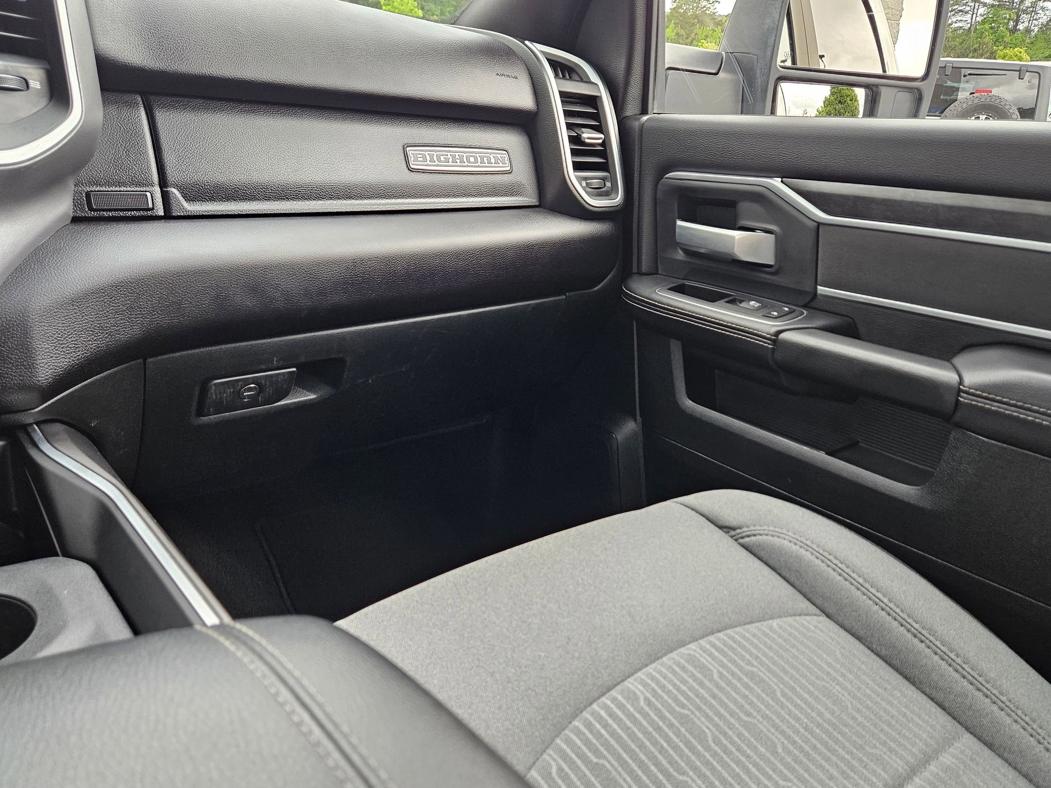 Used 2024 RAM 2500 Big Horn w/ Off Road Package AWD/4WD image 11