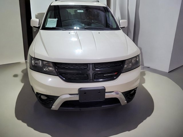 Used 2015 Dodge Journey Crossroad w/ Rear Seat Video Group image 16