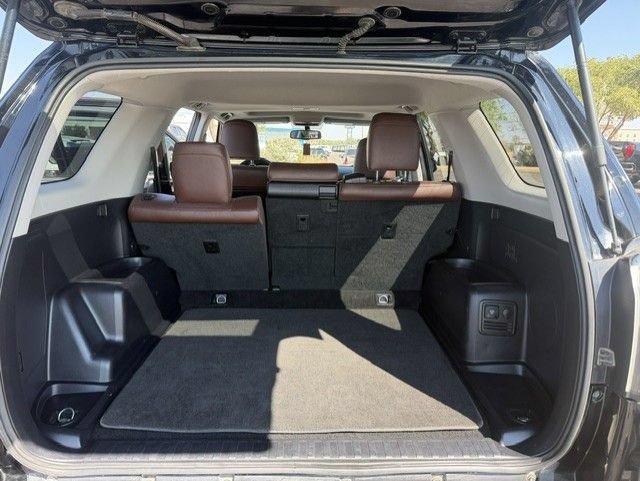 Used 2019 Toyota 4Runner Limited RWD image 19