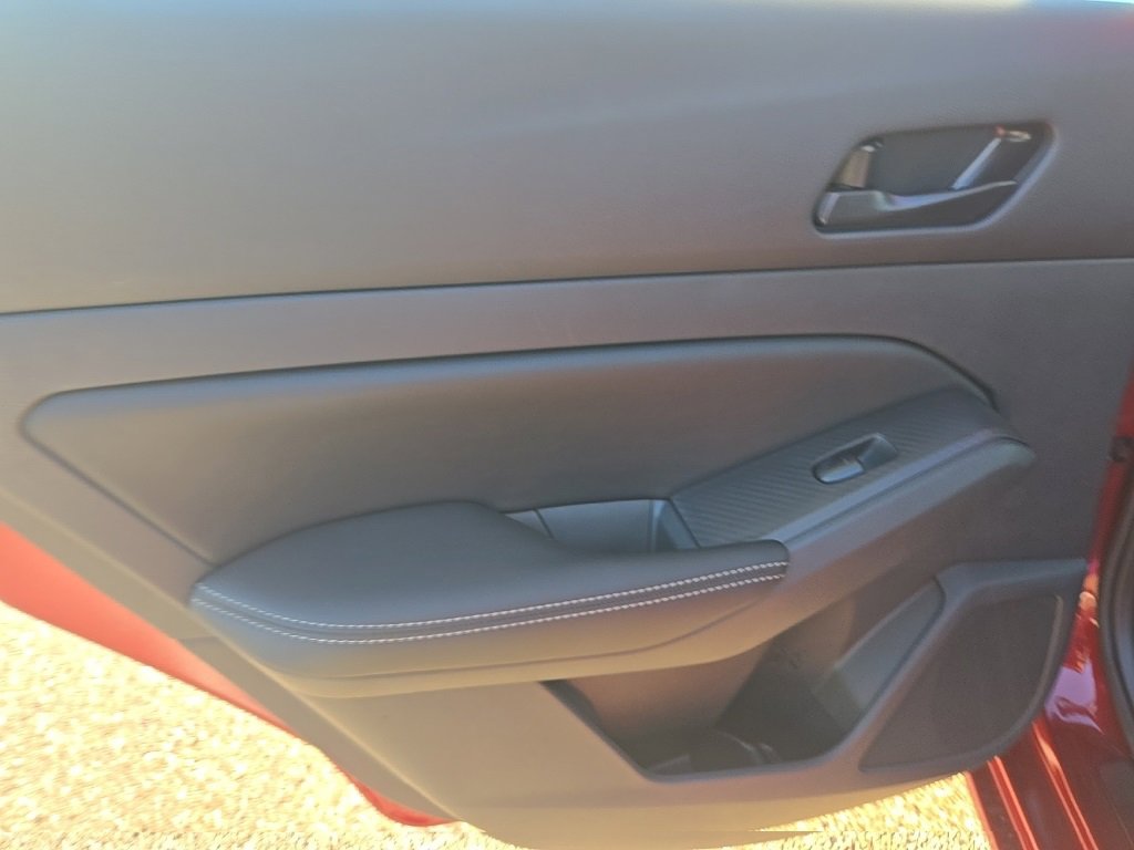 New 2025 Nissan Altima 2.5 SV w/ SV Special Edition Package image 31