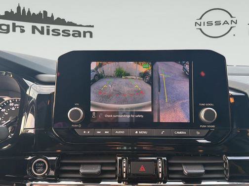 Used 2024 Nissan Pathfinder Rock Creek AWD/4WD image 17