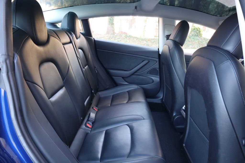 Used 2018 Tesla Model 3 Mid Range image 23