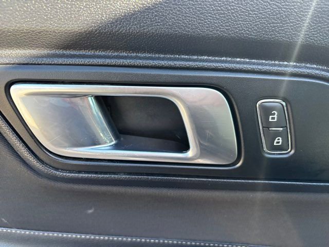 Used 2020 Ford Mustang GT image 19