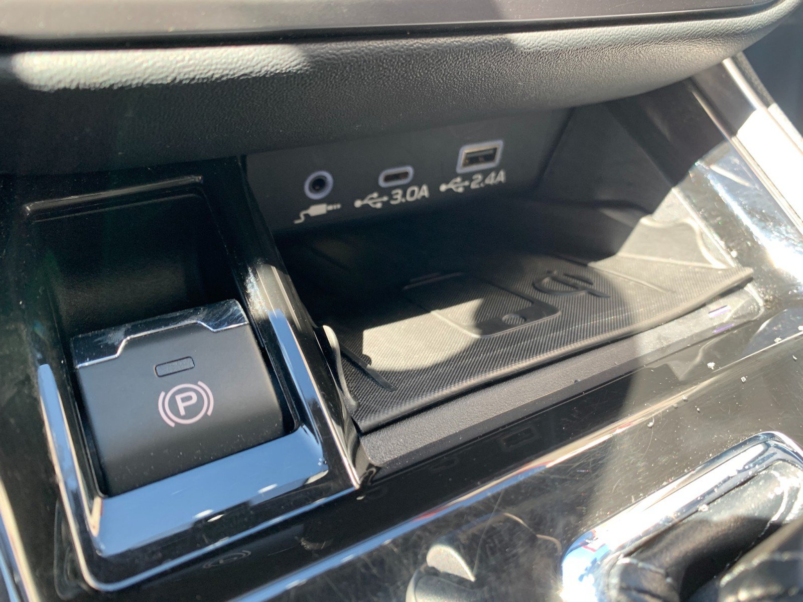 Used 2023 Subaru Legacy Premium AWD/4WD image 16