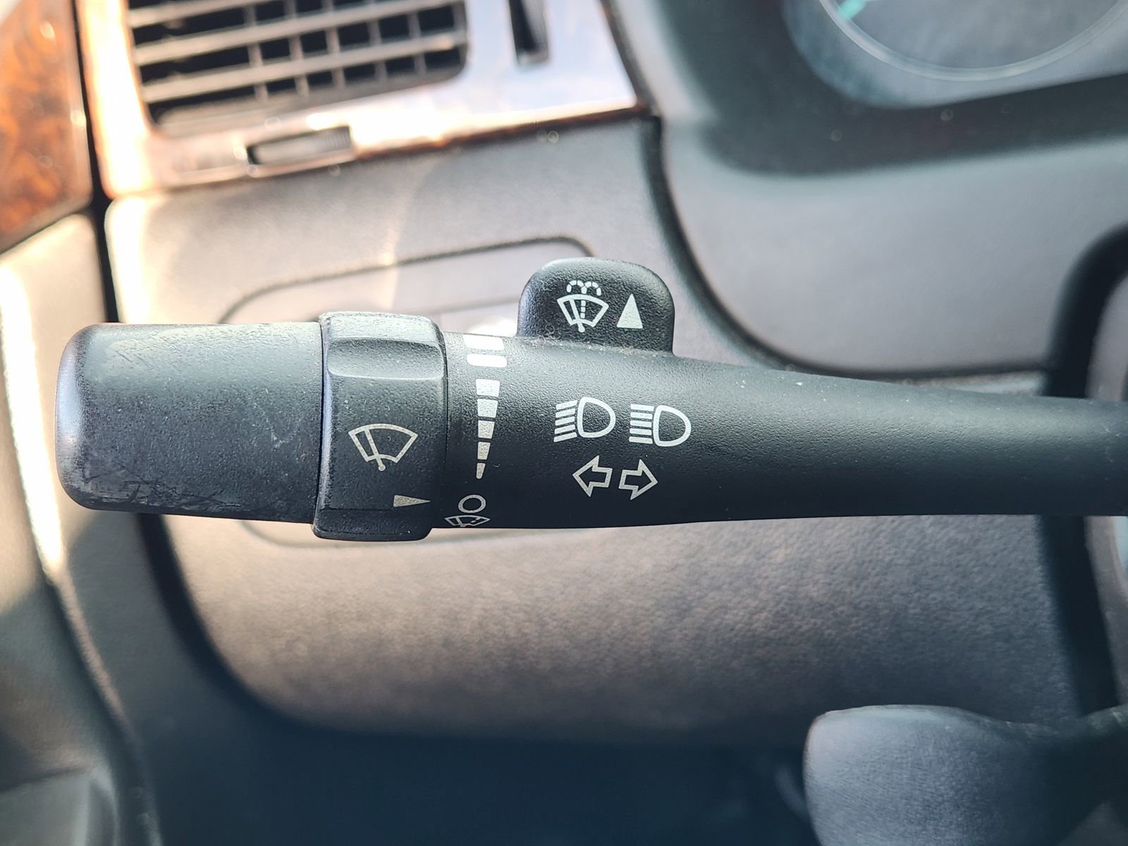 Used 2013 Chevrolet Impala LT image 25