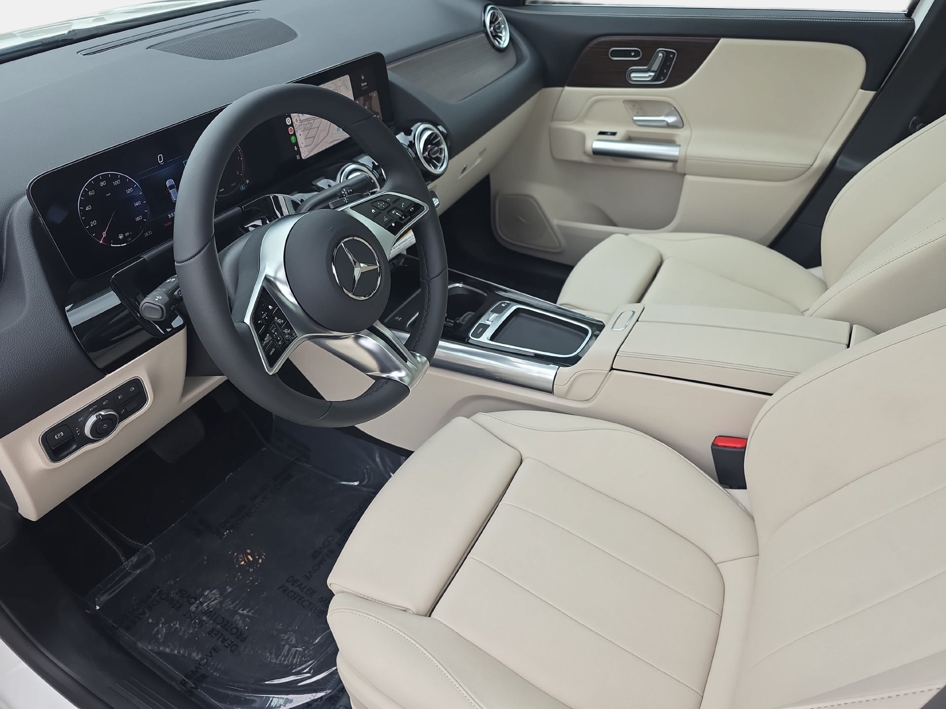 Used 2026 Mercedes-Benz GLA 250 4MATIC image 16
