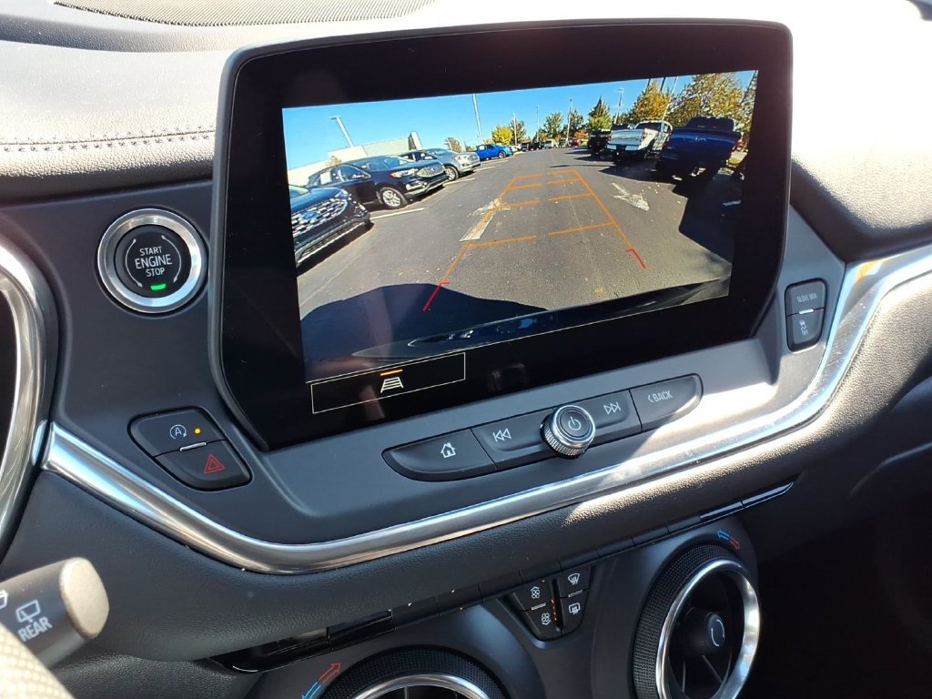 Used 2023 Chevrolet Blazer LT w/ Midnight/Sport Edition FWD image 25
